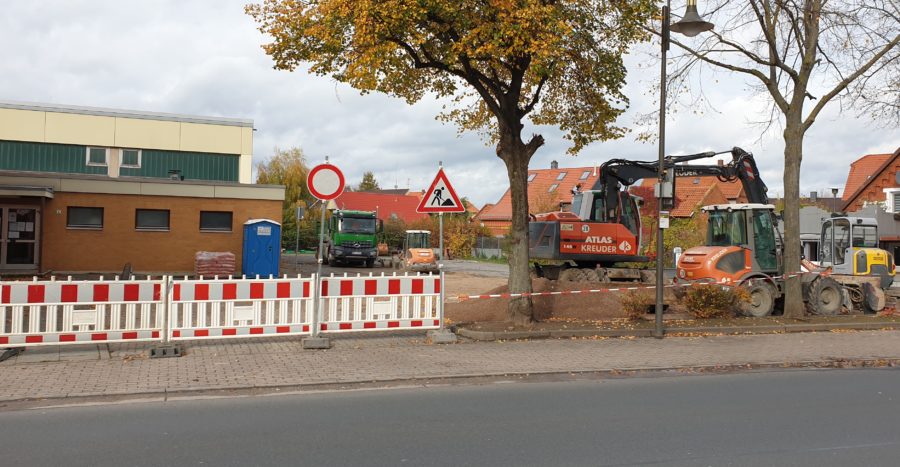 Parkplatz_Sporthalle_1